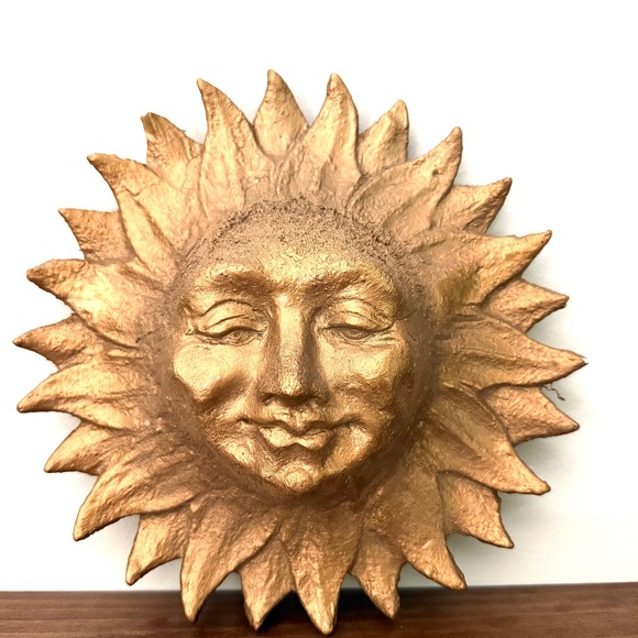 Vintage Hayes Parker Signed Stonecast Sun Face Antique Gold Wall Hanging 10"